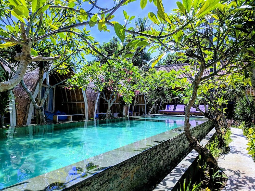 Paradesa Villa Gili Trawangan Exteriör bild