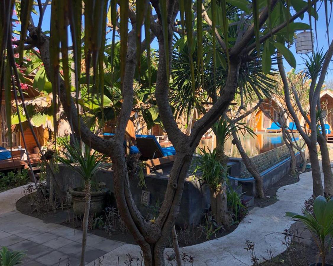 Paradesa Villa Gili Trawangan Exteriör bild